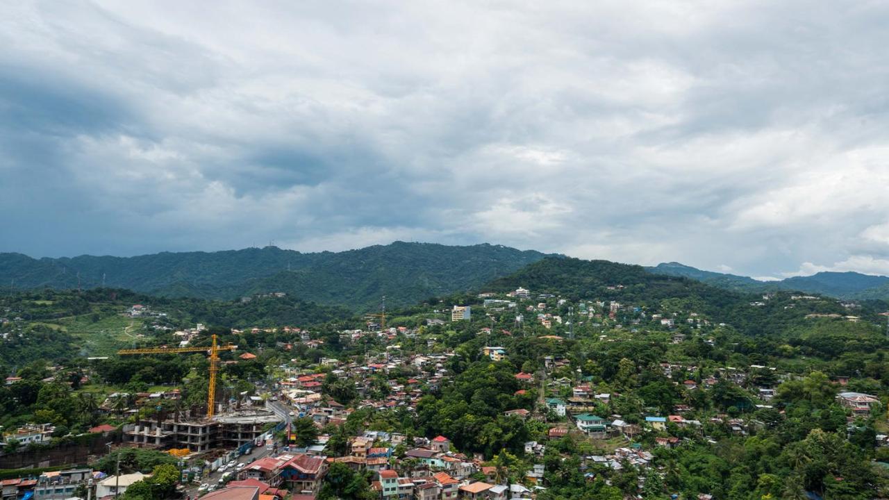 Готель Marco Polo Plaza Cebu Екстер'єр фото View of the city