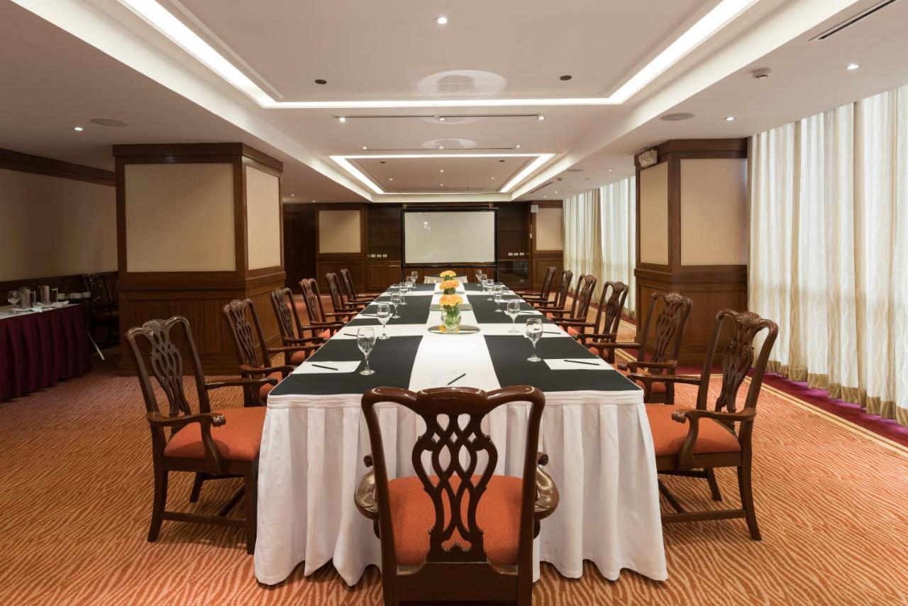 Готель Marco Polo Plaza Cebu Екстер'єр фото Meeting room
