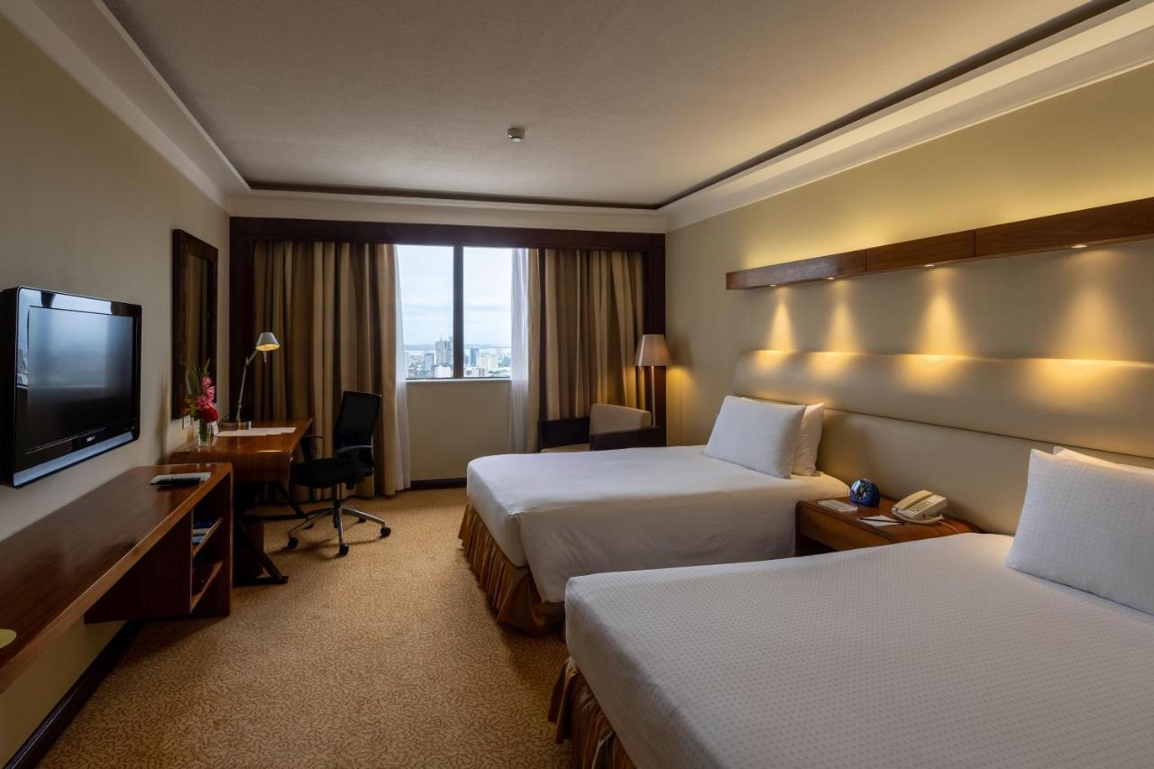 Готель Marco Polo Plaza Cebu Екстер'єр фото Deluxe Room